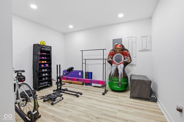 19918 Chatham Green Drive, Westfield, IN 46074