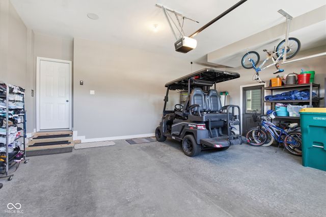 19918 Chatham Green Drive, Westfield, IN 46074