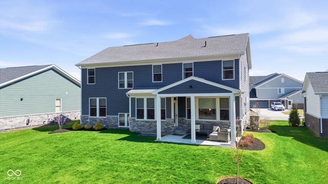 19918 Chatham Green Drive, Westfield, IN 46074