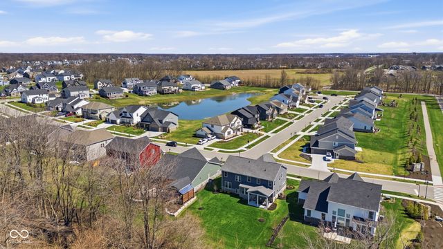 19918 Chatham Green Drive, Westfield, IN 46074