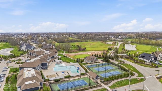 19918 Chatham Green Drive, Westfield, IN 46074