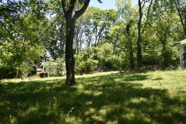 209 Hillcrest Dr, Madison, TN 37115