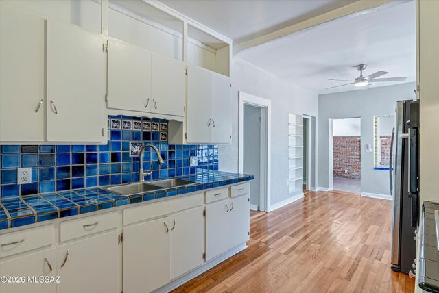 1902 E Hawthorne Street, Tucson, AZ 85719