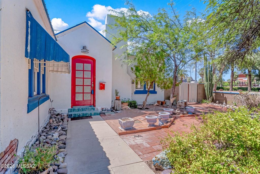 1902 E Hawthorne Street, Tucson, AZ 85719