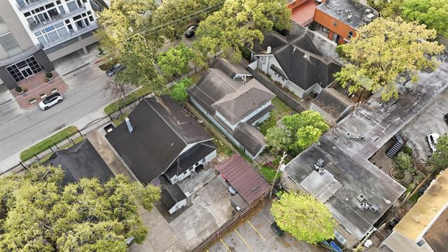 3308 Yupon Street, Houston, TX 77006