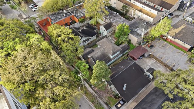 3308 Yupon Street, Houston, TX 77006