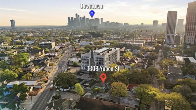 3308 Yupon Street, Houston, TX 77006