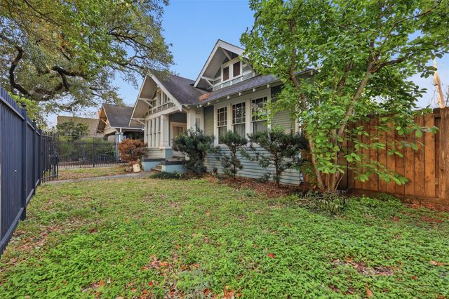 3308 Yupon Street, Houston, TX 77006