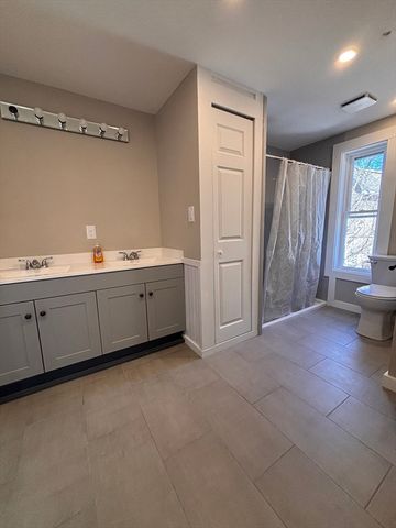 130 Linden Ave 130, Malden, MA 02148