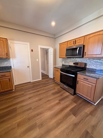 130 Linden Ave 130, Malden, MA 02148