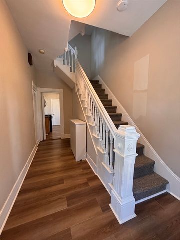 130 Linden Ave 130, Malden, MA 02148