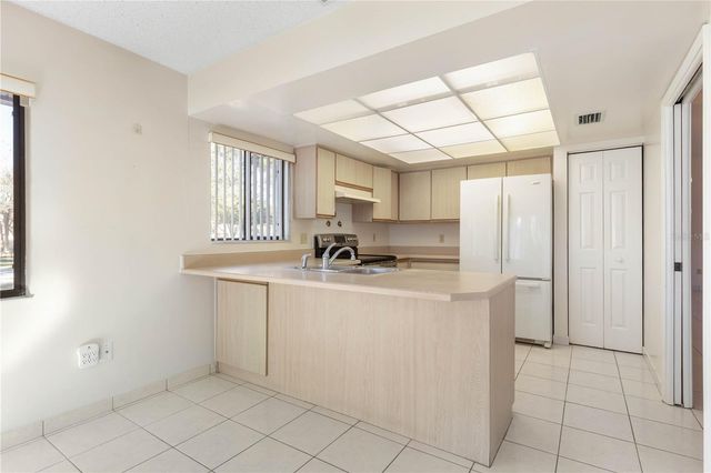 37 CARLSON LANE, Palm Coast, FL 32137