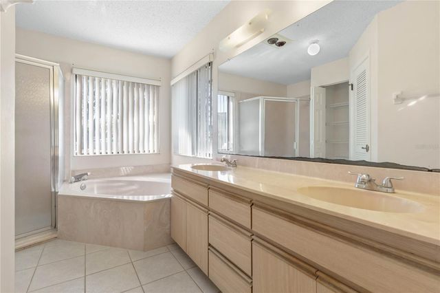 37 CARLSON LANE, Palm Coast, FL 32137