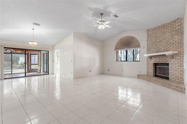 37 CARLSON LANE, Palm Coast, FL 32137