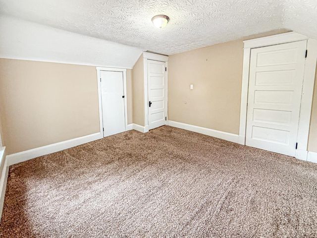 102 Franklin Street, Middletown, OH 45042
