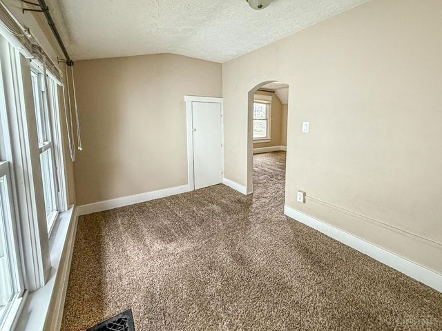 102 Franklin Street, Middletown, OH 45042