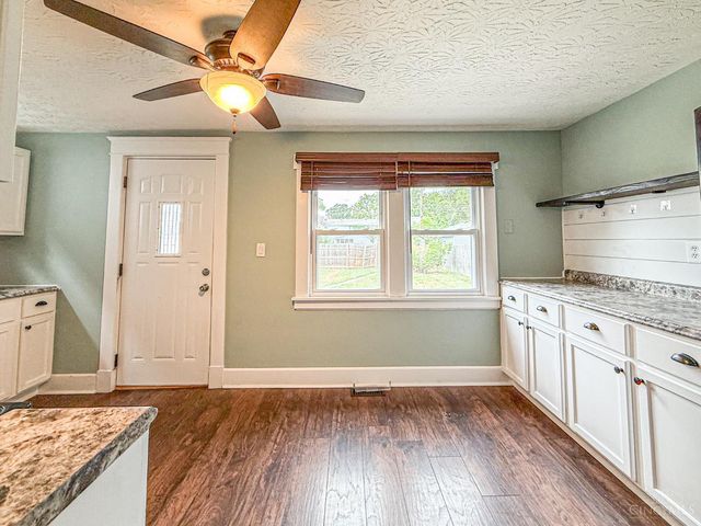 102 Franklin Street, Middletown, OH 45042