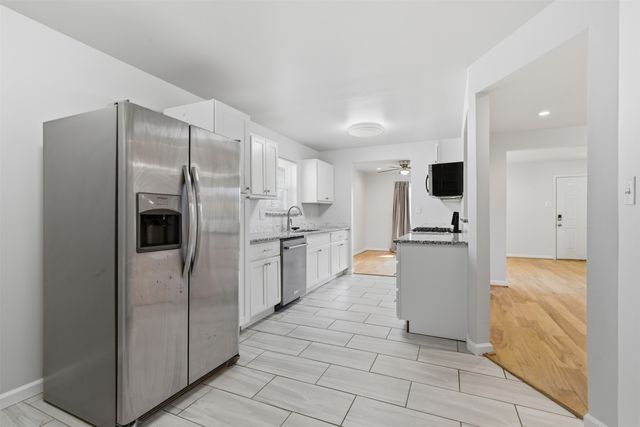 3055 Cliff Creek Drive, Dallas, TX 75233