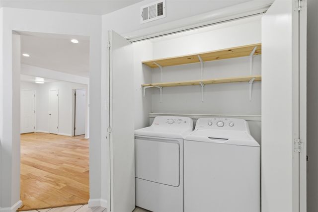 3055 Cliff Creek Drive, Dallas, TX 75233