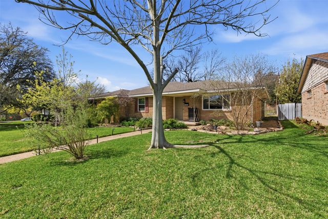 3055 Cliff Creek Drive, Dallas, TX 75233