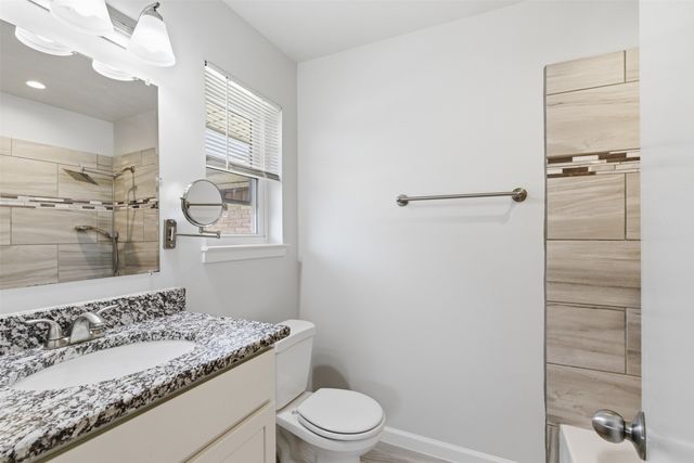 3055 Cliff Creek Drive, Dallas, TX 75233