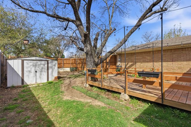 3055 Cliff Creek Drive, Dallas, TX 75233