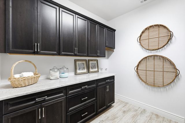 9921 Flint Way, Denton, TX 76207