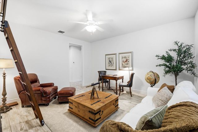 9921 Flint Way, Denton, TX 76207