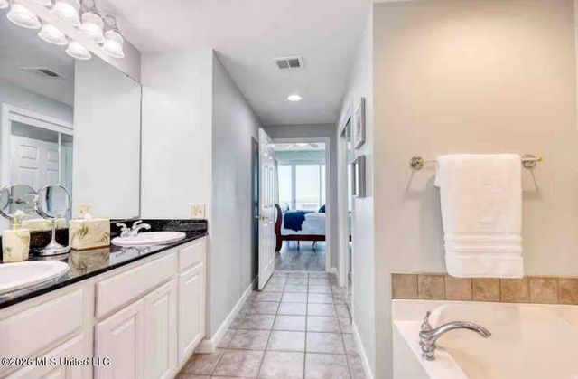 2230 Beach Drive, 1102, Gulfport, MS 39507