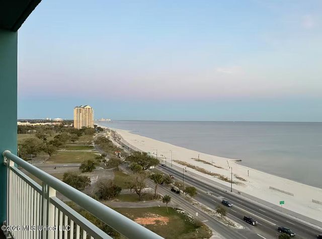 2230 Beach Drive, 1102, Gulfport, MS 39507