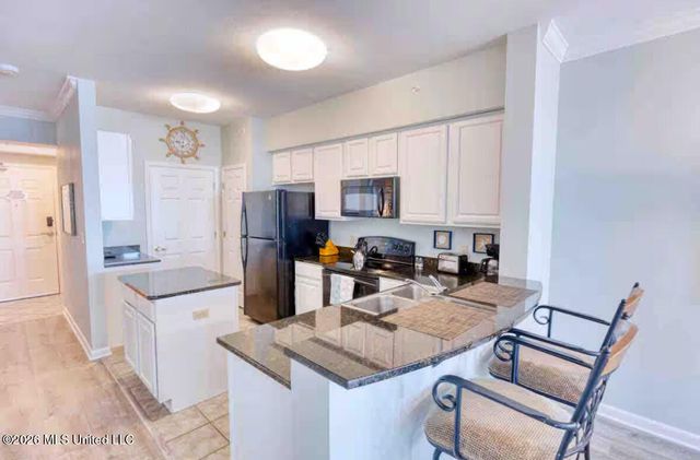 2230 Beach Drive, 1102, Gulfport, MS 39507