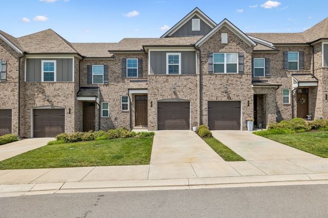 406 Wooden Shoe Way, Lebanon, TN 37090