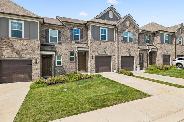 406 Wooden Shoe Way, Lebanon, TN 37090