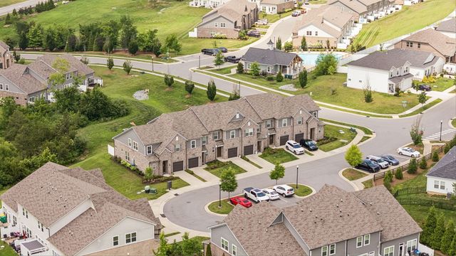 406 Wooden Shoe Way, Lebanon, TN 37090