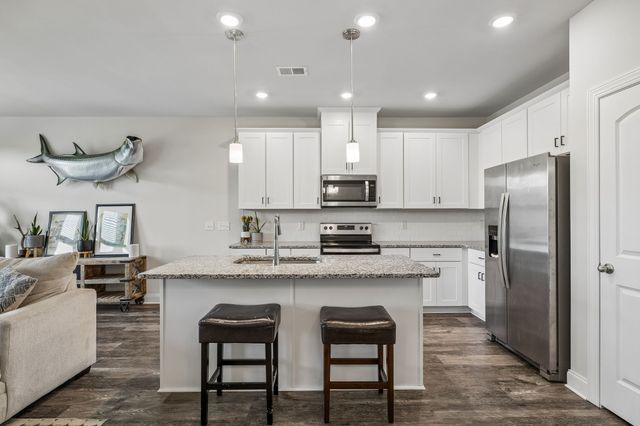 406 Wooden Shoe Way, Lebanon, TN 37090
