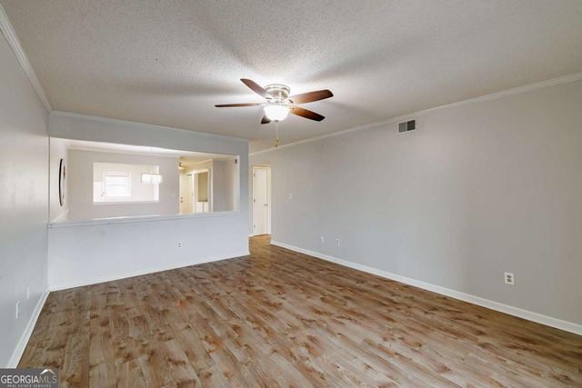 2505 Broad Street 222, Athens, GA 30606