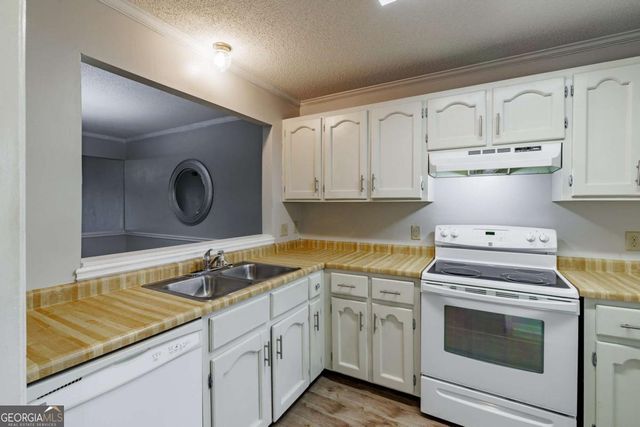 2505 Broad Street 222, Athens, GA 30606