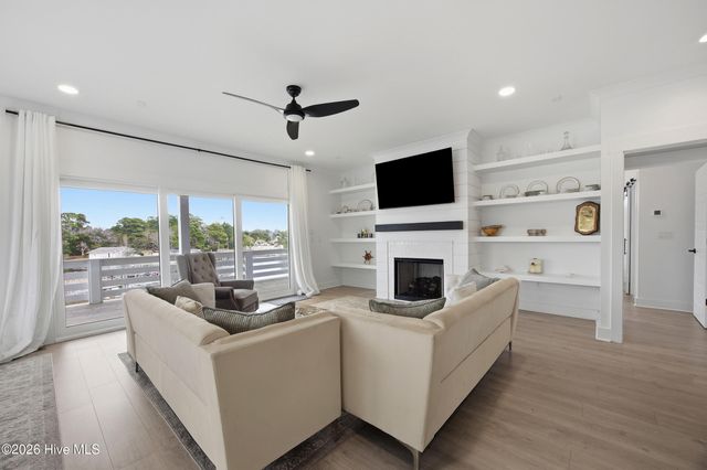 1027 Meridian Drive, Sneads Ferry, NC 28460