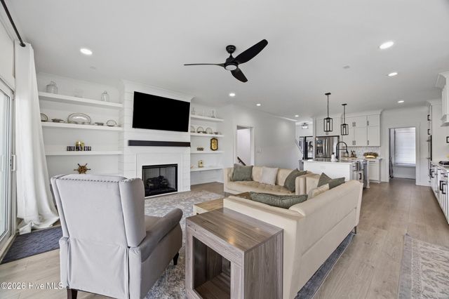 1027 Meridian Drive, Sneads Ferry, NC 28460