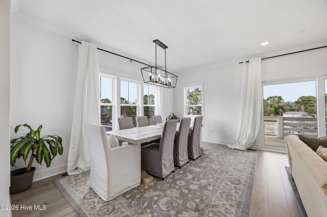 1027 Meridian Drive, Sneads Ferry, NC 28460