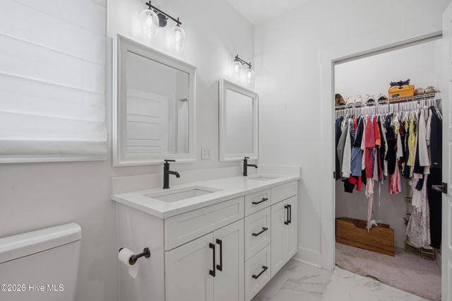 1027 Meridian Drive, Sneads Ferry, NC 28460