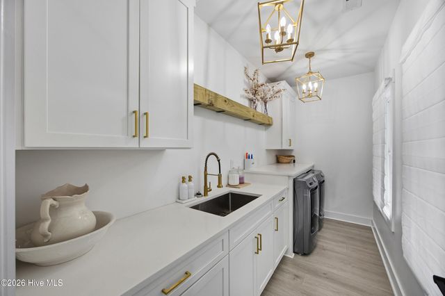 1027 Meridian Drive, Sneads Ferry, NC 28460