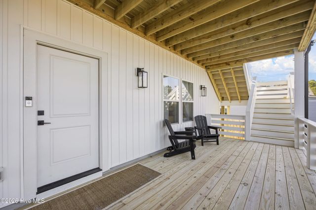 1027 Meridian Drive, Sneads Ferry, NC 28460