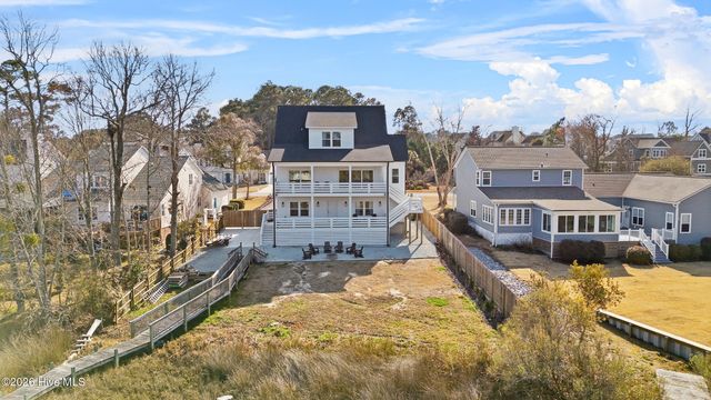 1027 Meridian Drive, Sneads Ferry, NC 28460