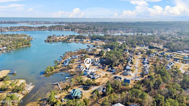 1027 Meridian Drive, Sneads Ferry, NC 28460