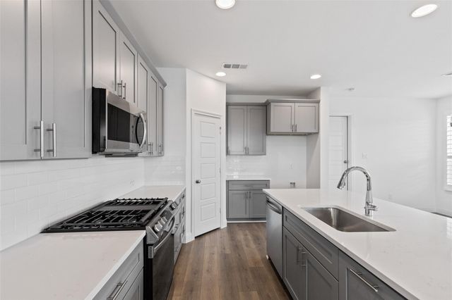 3432 Vista Highlands Lane, Fort Worth, TX 76135