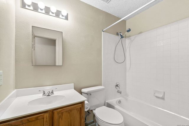 5253 Colton Creek, San Antonio, TX 78251