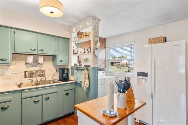 429 Forrest Lane, Troy, OH 45373