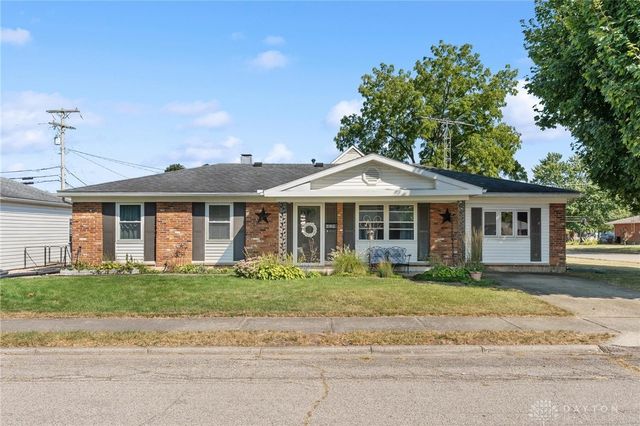 429 Forrest Lane, Troy, OH 45373