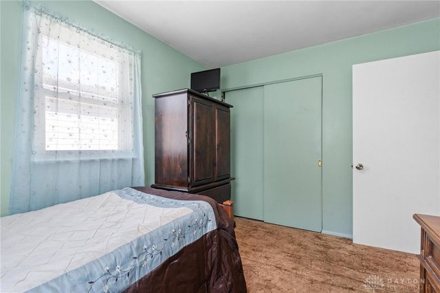 429 Forrest Lane, Troy, OH 45373